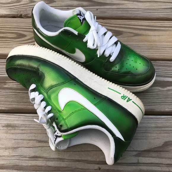 Nike Other - Nike Men Shoe Green Athletic Nike Air Sneaker